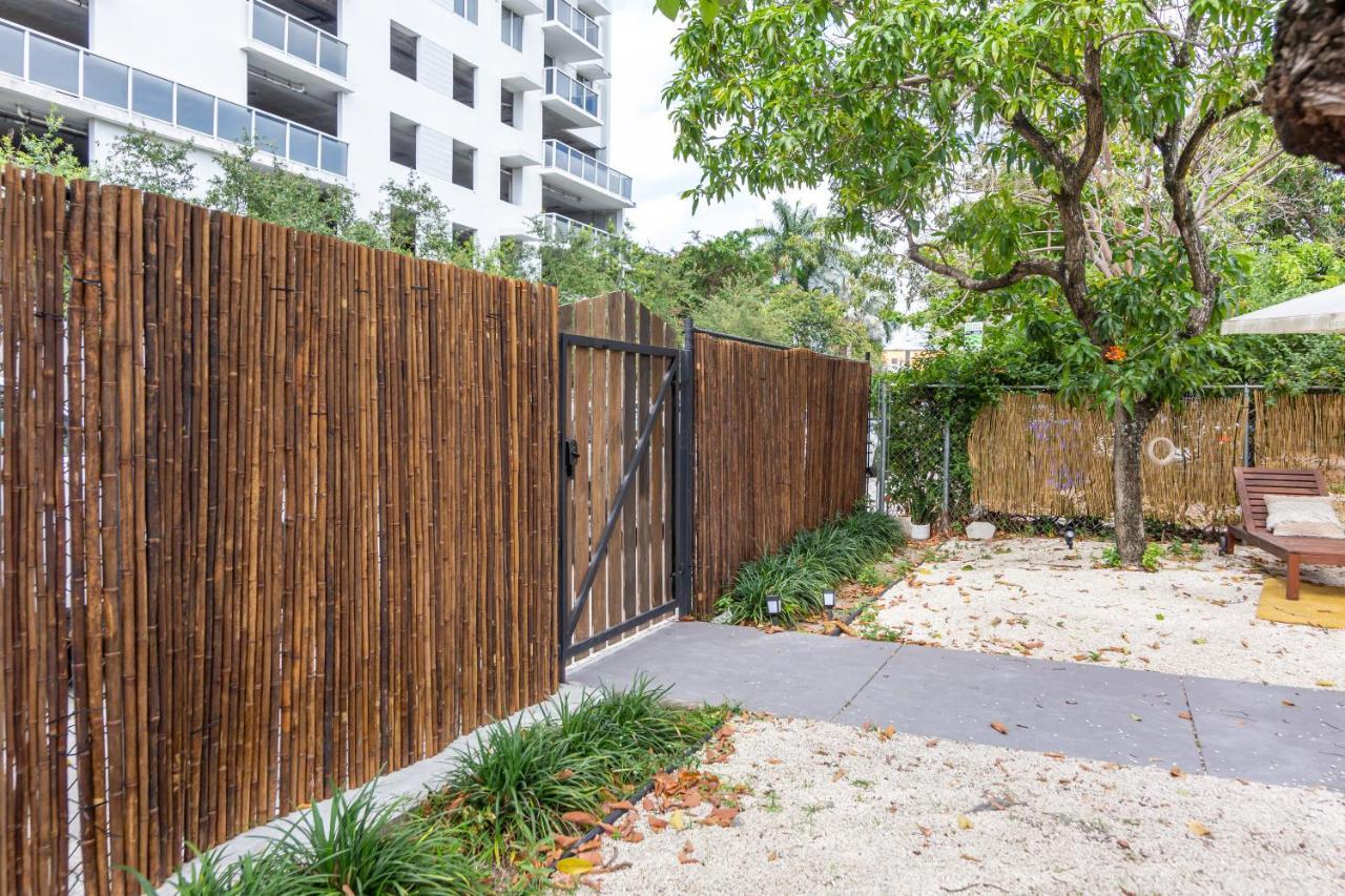 1 Bedroom Apartment With Balcony Miami - Heart Of Downtown Exterior photo